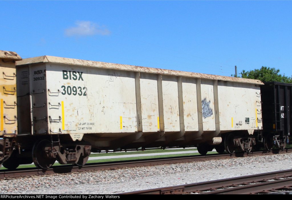 BISX 30932